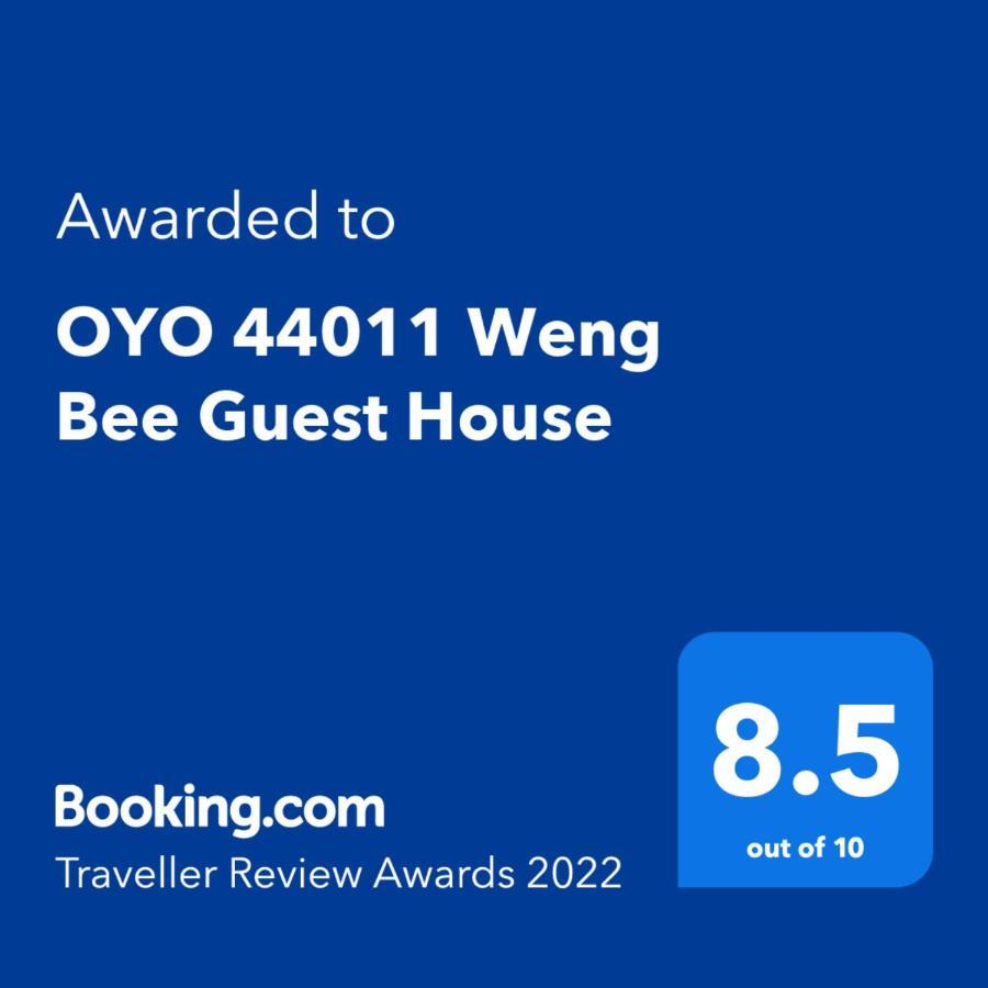Oyo 44011 Weng Bee Guest House Кота Кинабалу Екстериор снимка